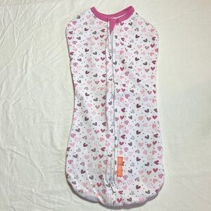 SwaddleMe Pink and Gray Heart Baby Swaddle, small/medium